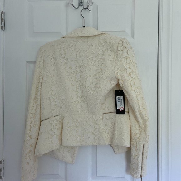 Marciano White Lace Jacket NWT (Size 6) - Picture 3 of 7
